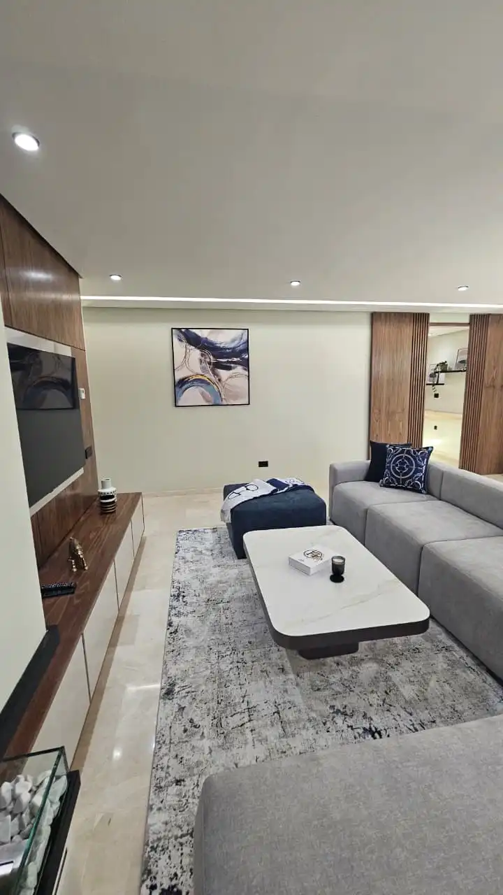 Appartements & Villas — aménagement & décoration par Interstyle Design