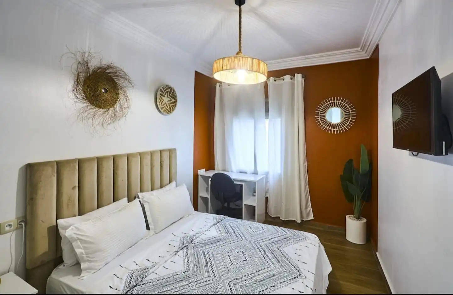 Décoration de location courte durée à Casablanca — studio 02